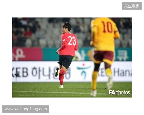 媒体人：U17国脚张伯霖接近加盟湖北星辉，玉昆也曾向球员报价