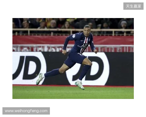 跟队:姆巴佩继续进行单独有球训练,希望能随队前往曼城 跟队:姆巴佩继续进行单独有球训练,希望能随队前往曼城