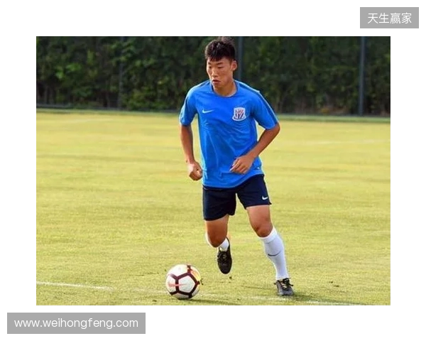 朱辰杰：自己在国家队算中生代球员，希望分享一些经验给年轻球员